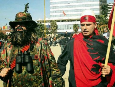 Αλβανικά ΜΜΕ: Σε στρατιωτική ετοιμότητα η Αλβανία με την Ελλάδα (φωτό)